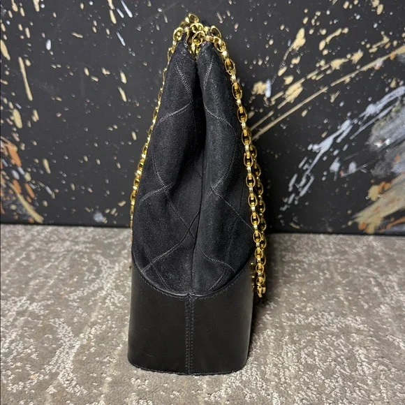 Salvatore Ferragamo Black and Gold Shoulder Bag - Picture 3 of 13